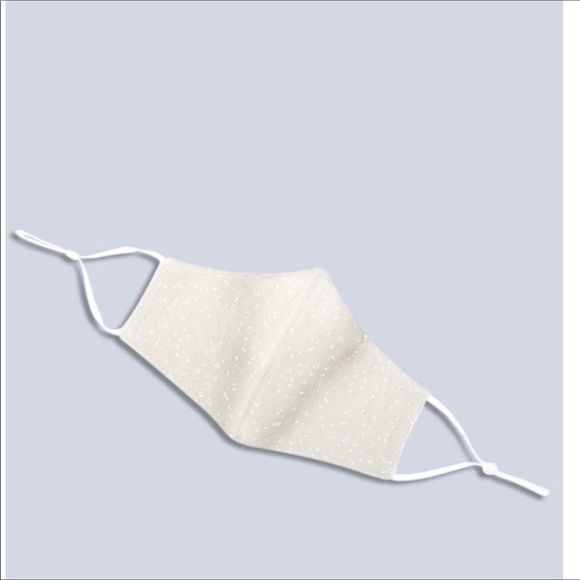 Azazie Accessories - NWT Azazie Mask